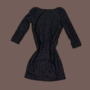 Vintage Diane von Furstenberg Women’s Black Floral Lace Sheath Dress Size 6